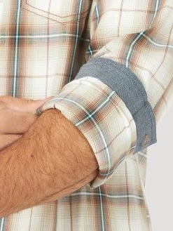 Men's Wrangler Button Down Shirt #112317201 -Western men 292779445b57b207e92f13afe2a3392e