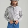 Men's Wrangler George Strait Button Down Shirt #112324876X