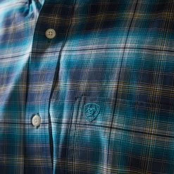 Men's Ariat Kenneth Plaid Button Down Shirt #10043645 -Western men d03f65afe997667cb0bb0fce0c5bbf20